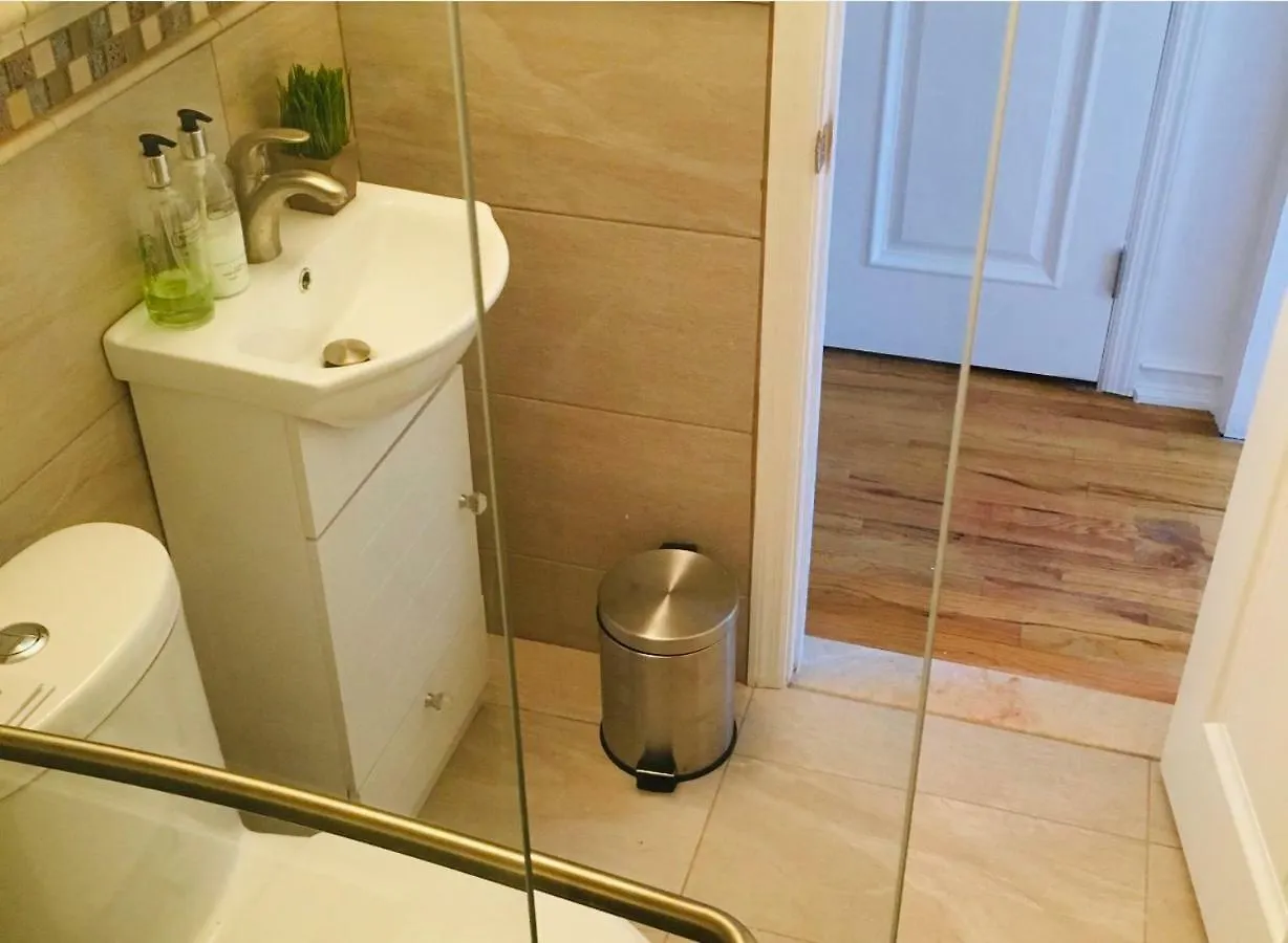 ניו יורק Private Room Private Bath